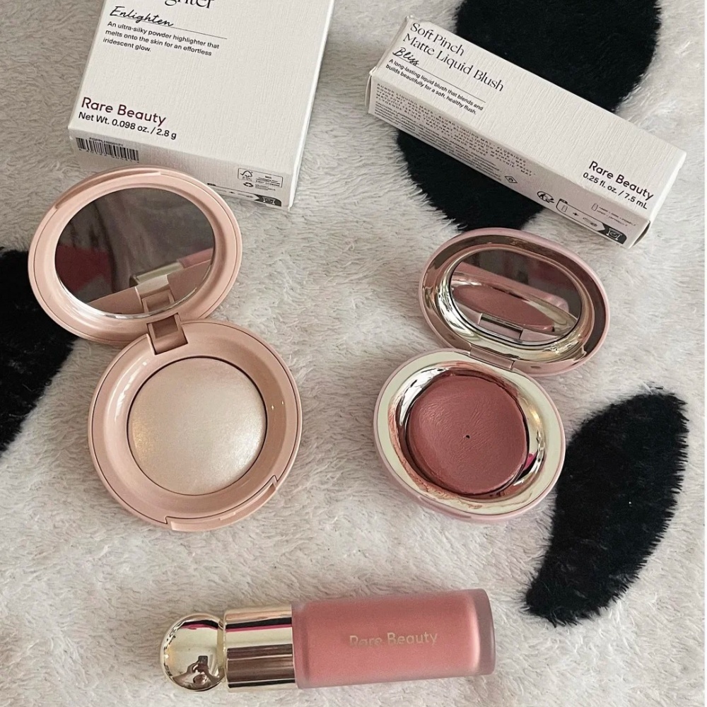 Rare Beauty Highlighter, illum - Rare Beauty Makeup Highlighter avis et prix