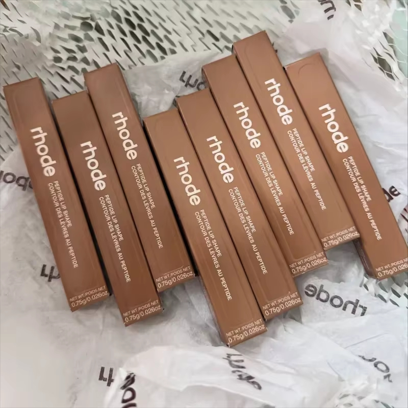 Crayon à lèvres en forme de pe - Lip Liner Pencil avis et prix