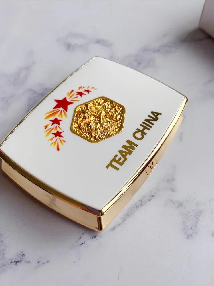 Nouvelle palette de fards à jo - Rare Beauty Makeup Highlighter avis et prix