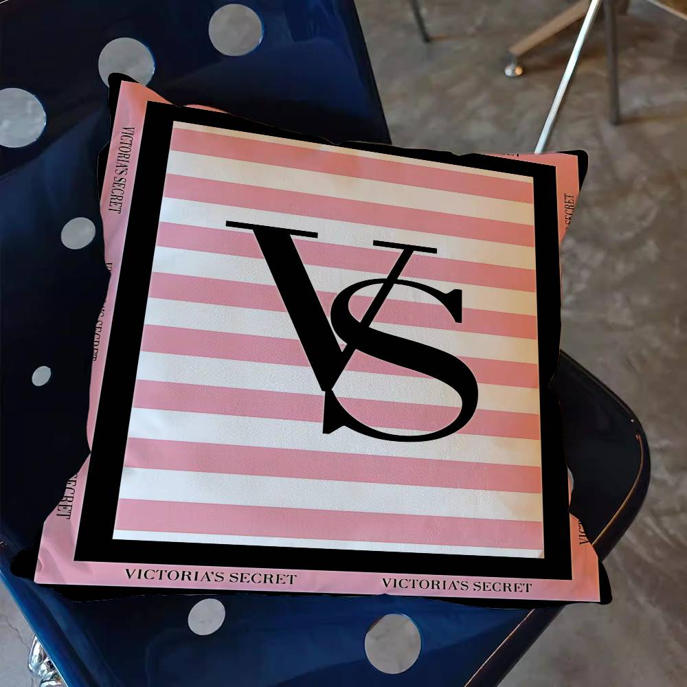 Housse de coussin classique av - Beauty Makeup Louis Vuitton avis et prix